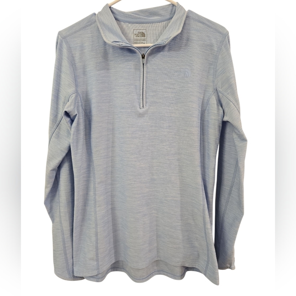 THE NORTH FACE 1/4 ZIP HEATHERED BLUE PULLOVER WITH THUMBHOLES. SIZE LARGE.